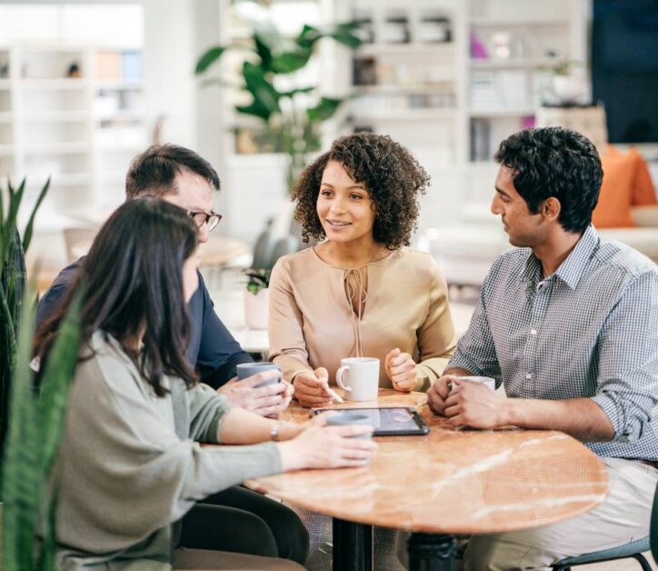 Emprendiendo en las ciudades con impacto restaurativo en sus sistemas naturales 9 Emprendiendo en las ciudades con impacto restaurativo en sus sistemas naturales