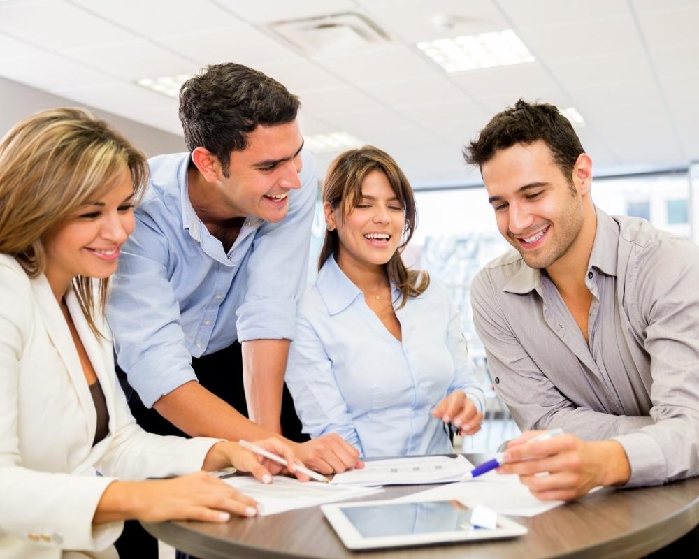 El futuro del trabajo: 5 tendencias emergentes en la cultura laboral