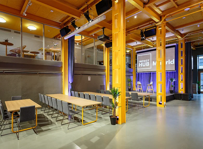 Salas para eventos y reuniones presenciales, híbridos y online