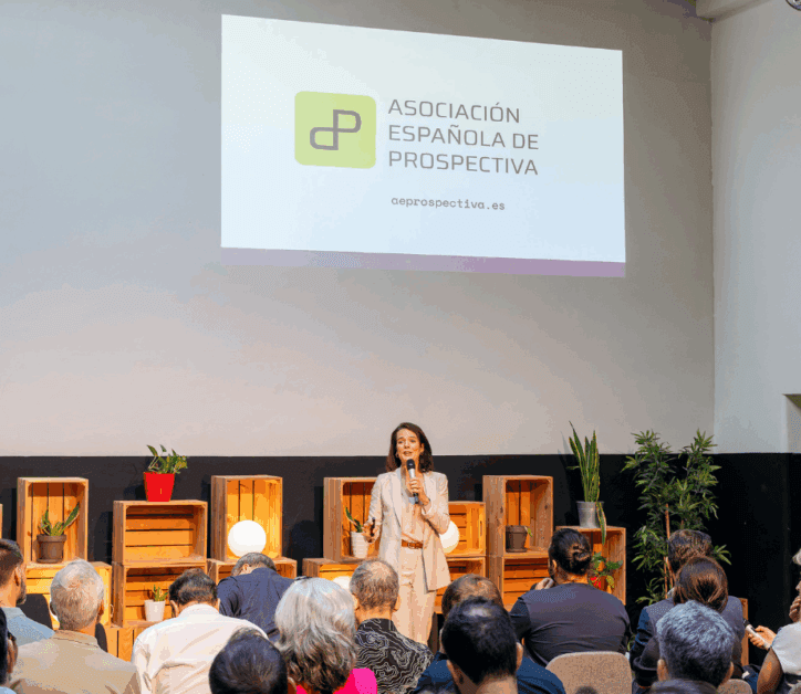 La prospectiva como proceso de inteligencia colectiva 7 La prospectiva como proceso de inteligencia colectiva