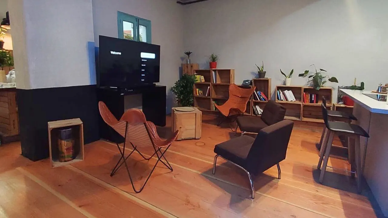 Espacio Gobernador 10 Gobernador 8